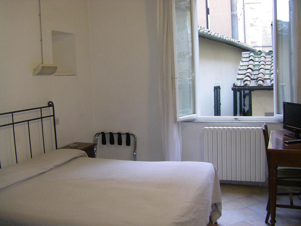 Albergo Cannon D'Oro Siena Room photo